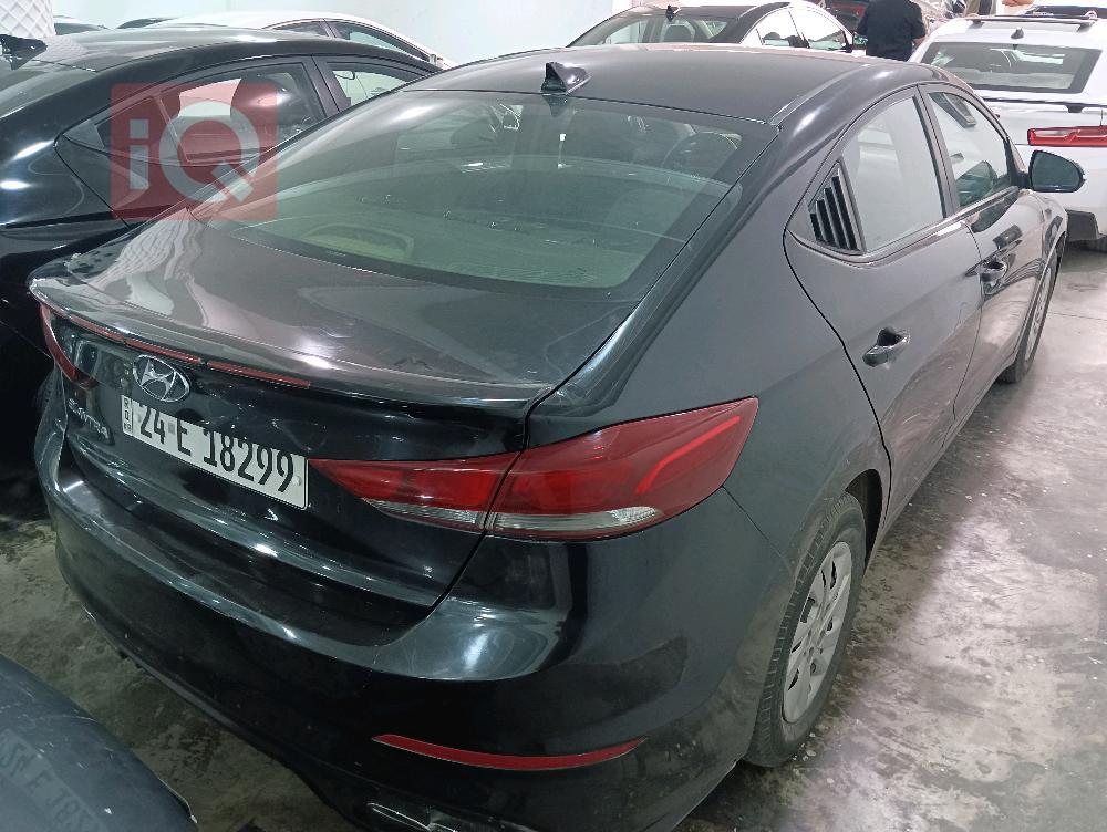 هیوندای ئەلەنترا